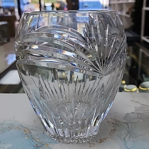 PERFECT Waterford Crystal Calais Pattern LARGE Vase - Picture 2 of 3